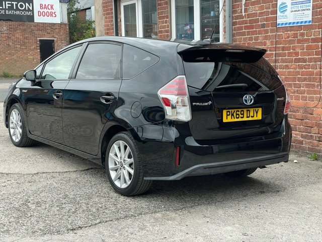 Toyota Prius+ 1.8 Vvti Business Edition Plus Cvt  #9