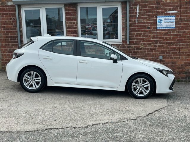 Toyota Corolla Vvt-h Gpf Icon Tech White #5