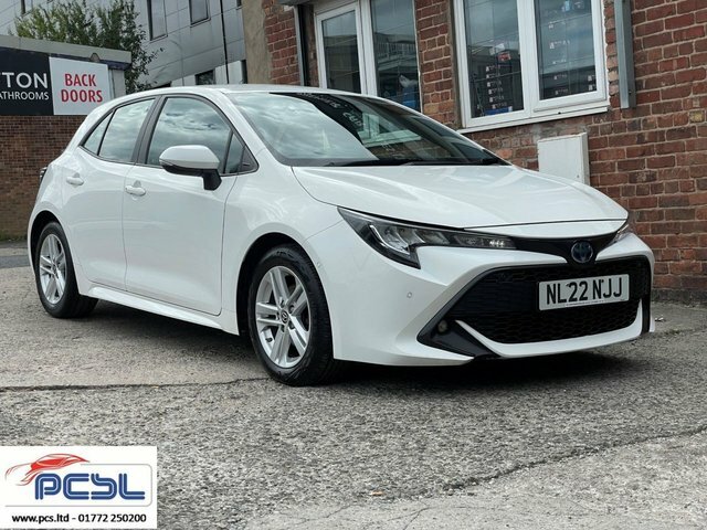Toyota Corolla Vvt-h Gpf Icon Tech White #3