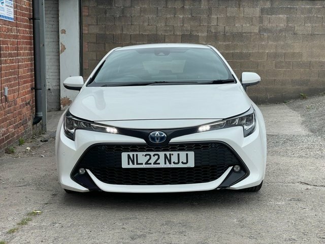 Toyota Corolla Vvt-h Gpf Icon Tech White #2