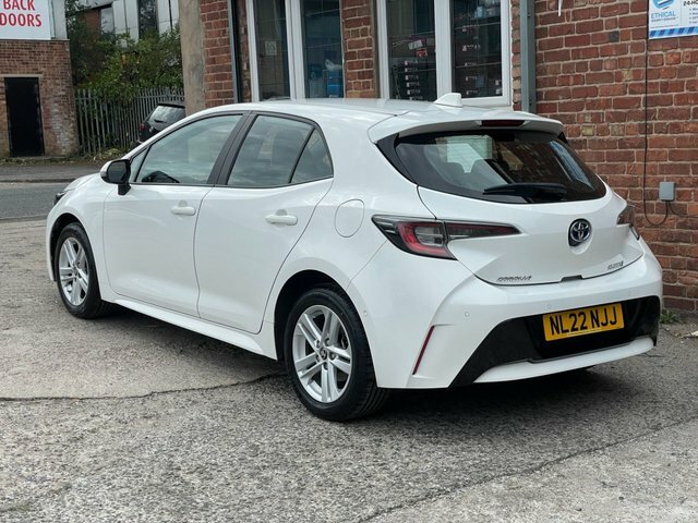 Toyota Corolla Vvt-h Gpf Icon Tech White #6