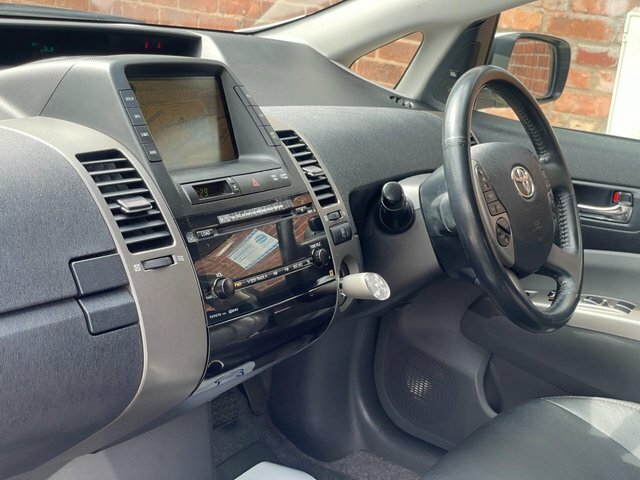 Toyota Prius 1.5 Vvti T Spirit Grey #13