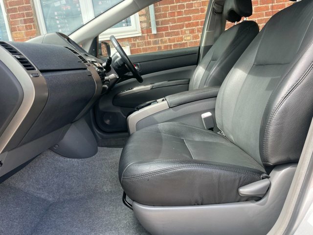 Toyota Prius 1.5 Vvti T Spirit Grey #31