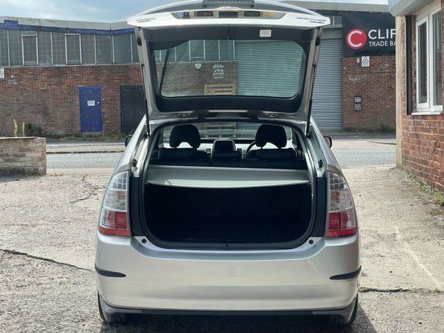 Toyota Prius 1.5 Vvti T Spirit Grey #50