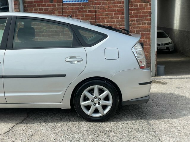 Toyota Prius 1.5 Vvti T Spirit Grey #54