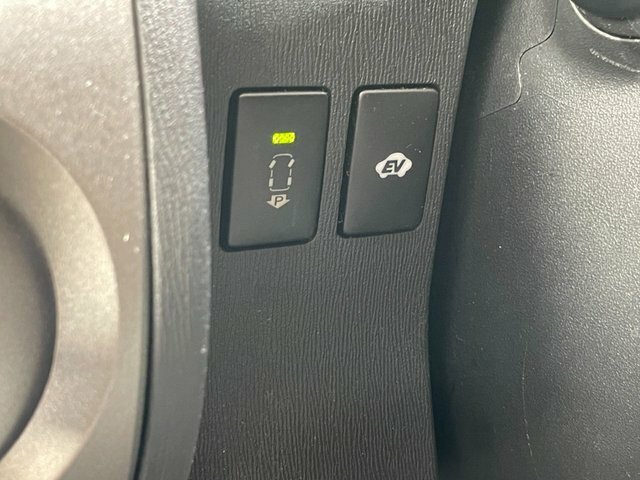 Toyota Prius 1.5 Vvti T Spirit Grey #20