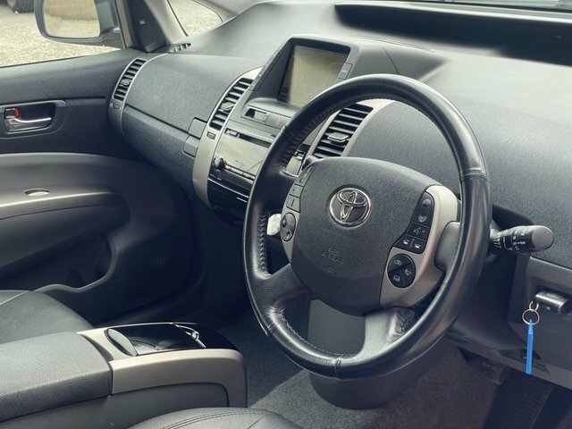 Toyota Prius 1.5 Vvti T Spirit Grey #9