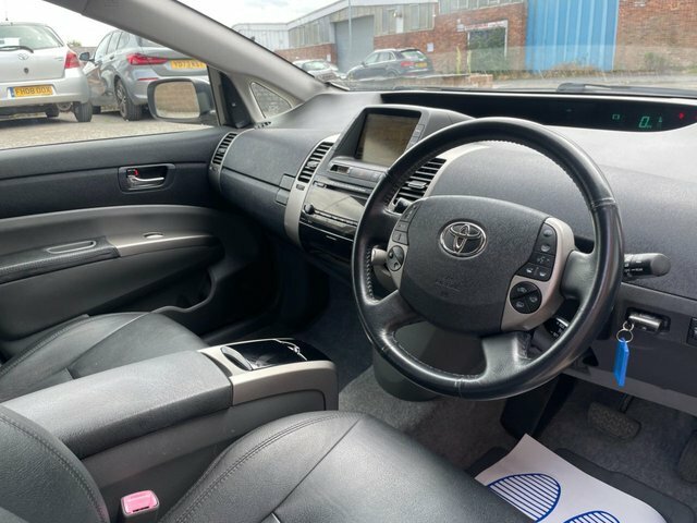 Toyota Prius 1.5 Vvti T Spirit Grey #40