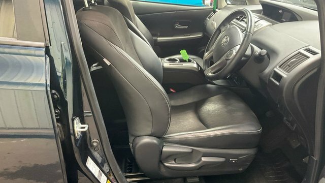 Toyota Prius+ 1.8 Vvti Business Edition Plus Cvt Red #11