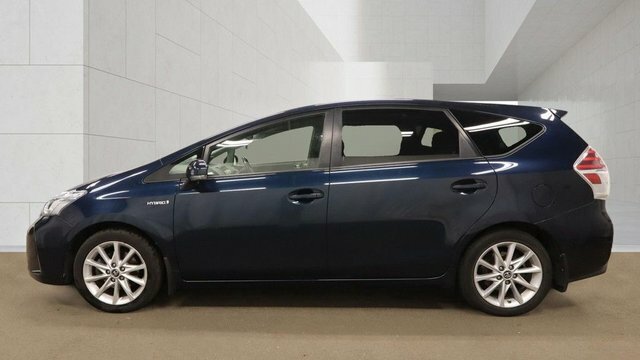 Toyota Prius+ 1.8 Vvti Business Edition Plus Cvt Red #7