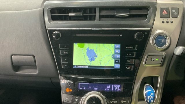 Toyota Prius+ 1.8 Vvti Business Edition Plus Cvt Red #10
