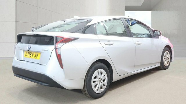 Toyota Prius Vvt-h Excel Hatchback Silver #6