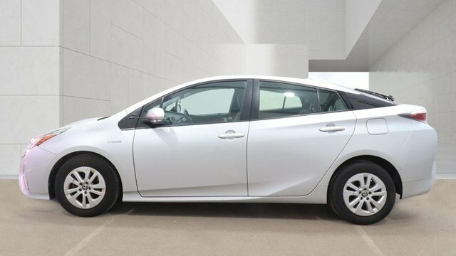Toyota Prius 1.8 Vvt-h Excel Hatchback Hybrid Cvt Eu White #7