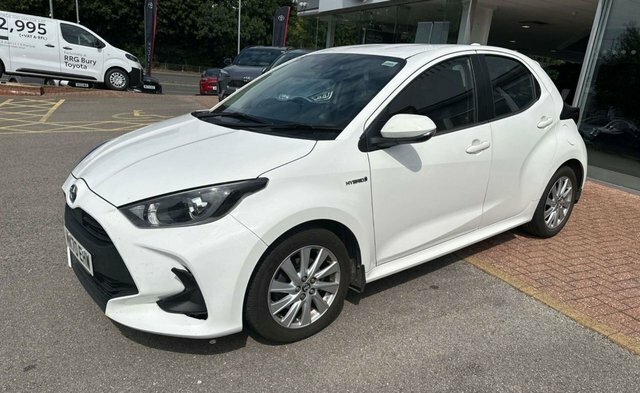 Toyota Yaris 1.5 Vvt-i Y20 Bi-tone Red #4