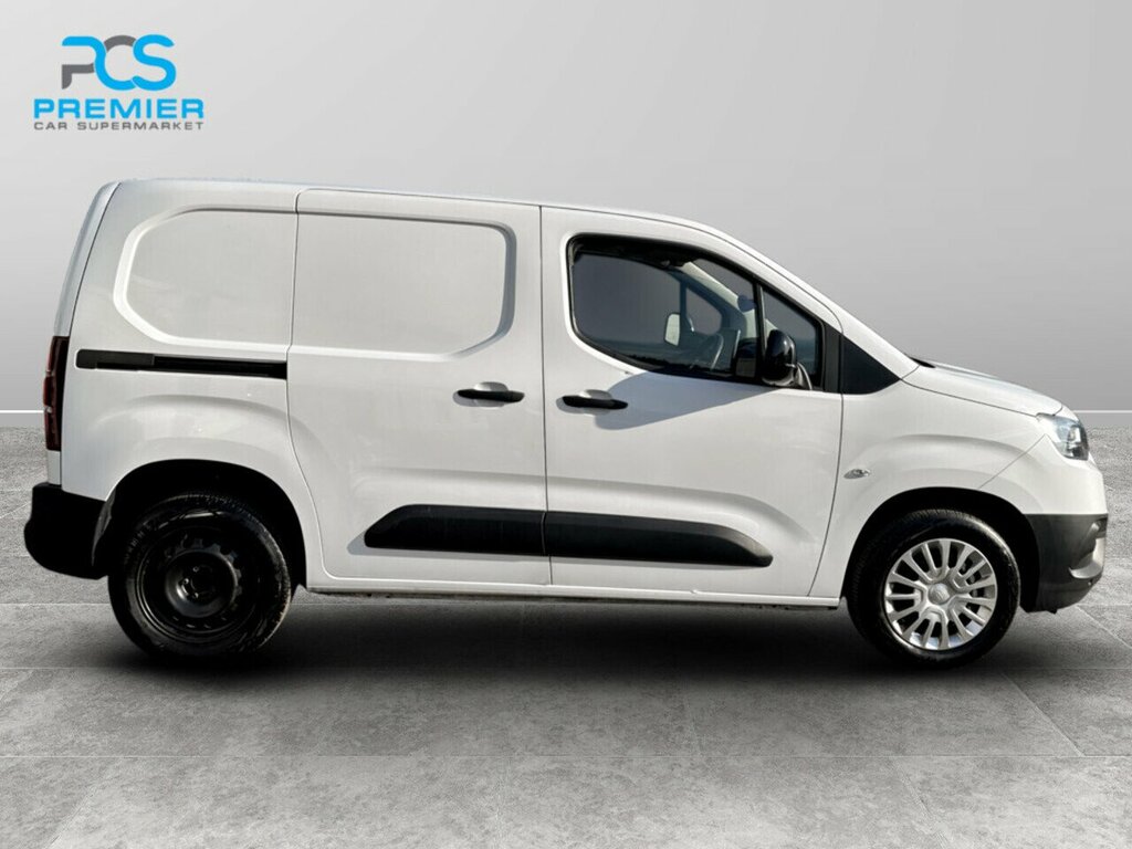 Toyota Proace City Bluehdi Icon DN23VYV White #6