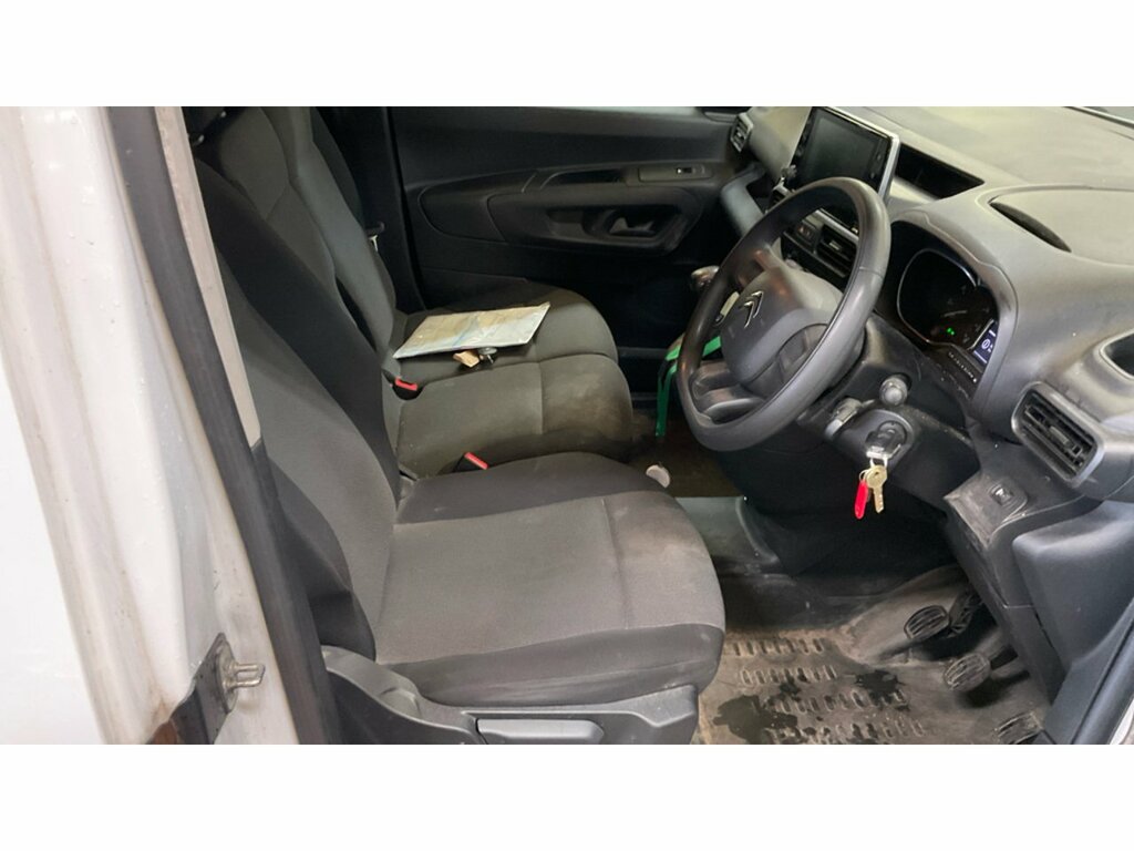 Citroen Berlingo Bluehdi 1000 Enterprise Edition M White #3