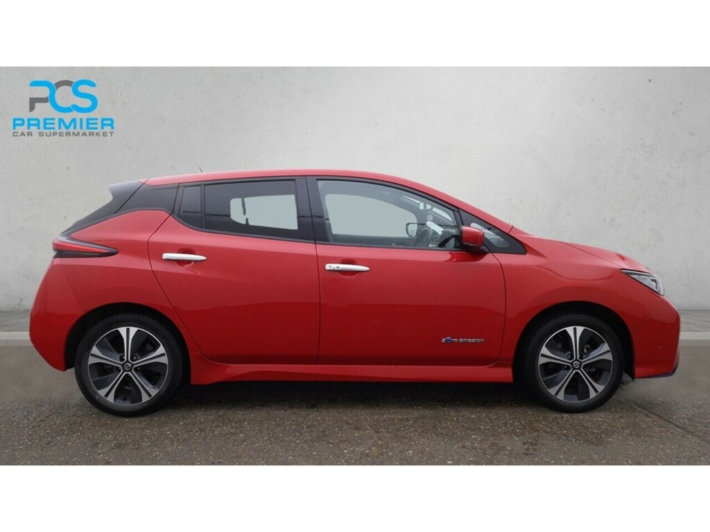 Nissan Leaf E Tekna Red #2