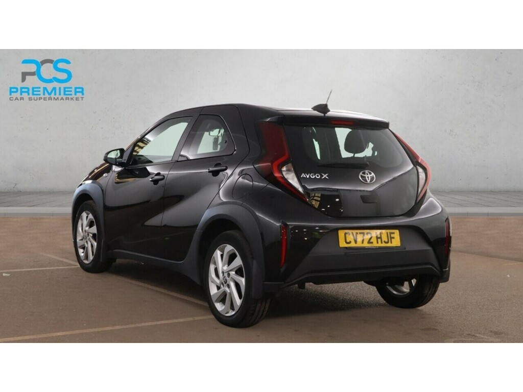 Toyota Aygo X Vvt-i Pure Black #3