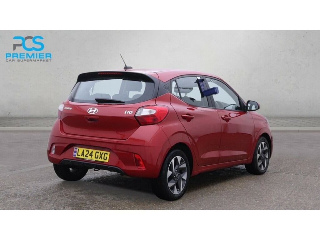 Hyundai I10 Advance Red #4