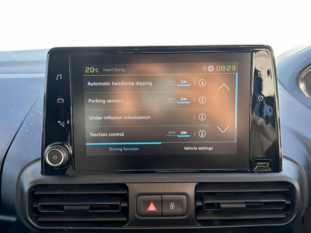 Peugeot e-Rifter 100Kw Allure Premium 50Kwh Grey #23