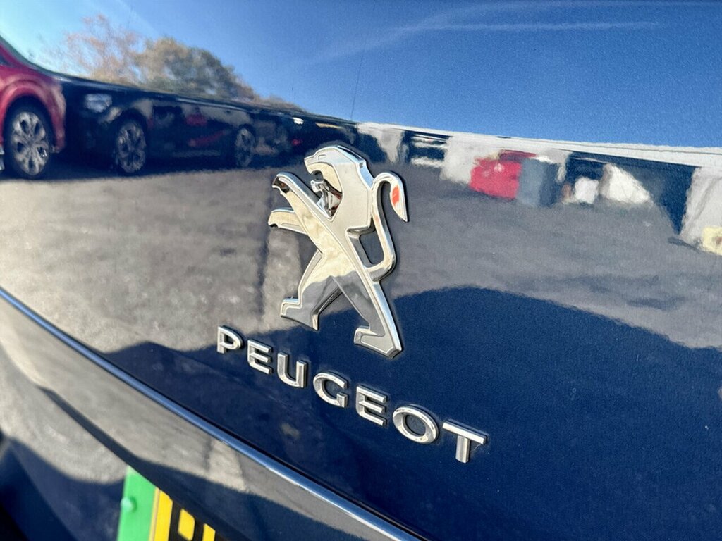 Peugeot e-Rifter 100Kw Allure Premium 50Kwh Grey #33