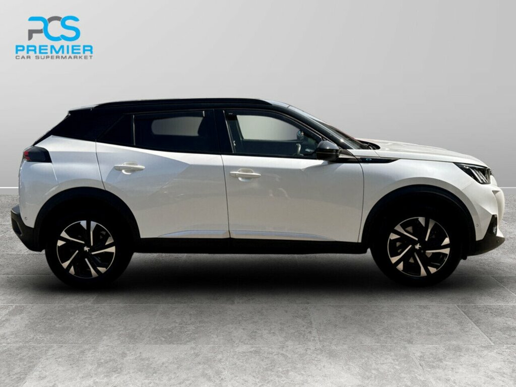 Peugeot e-2008 Gt White #5