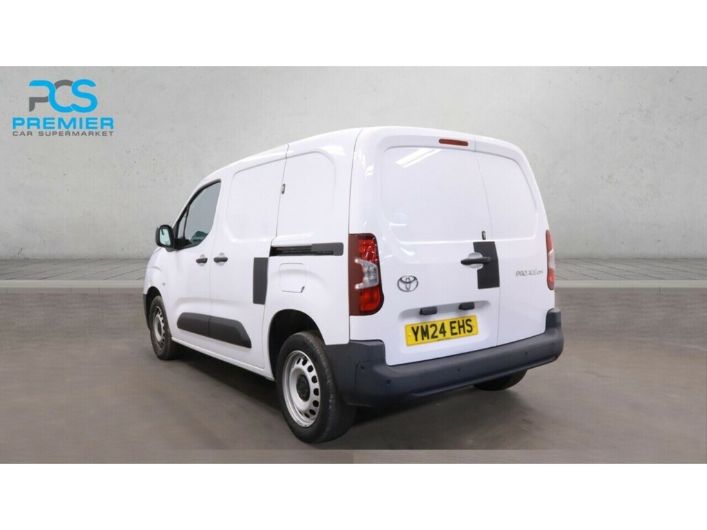 Toyota Proace City Bluehdi Active White #5