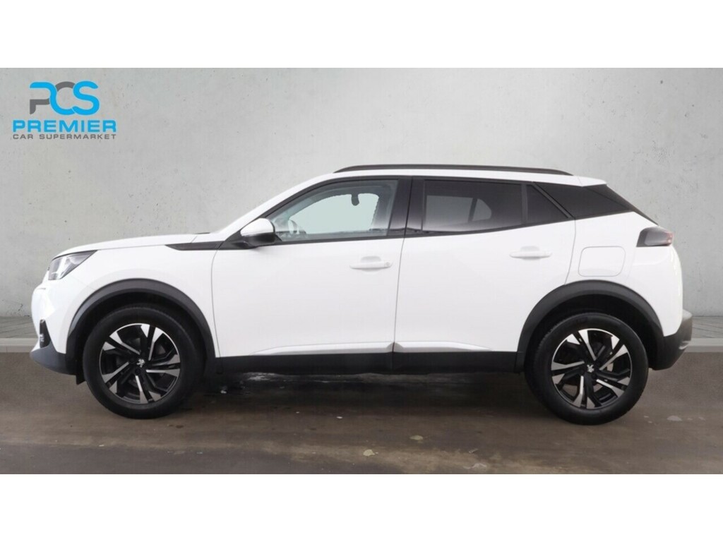 Peugeot 2008 Puretech Allure Premium White #6