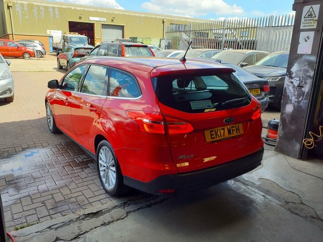 Ford Focus 1.5 Tdci Titanium X Estate Powershift E Red #6