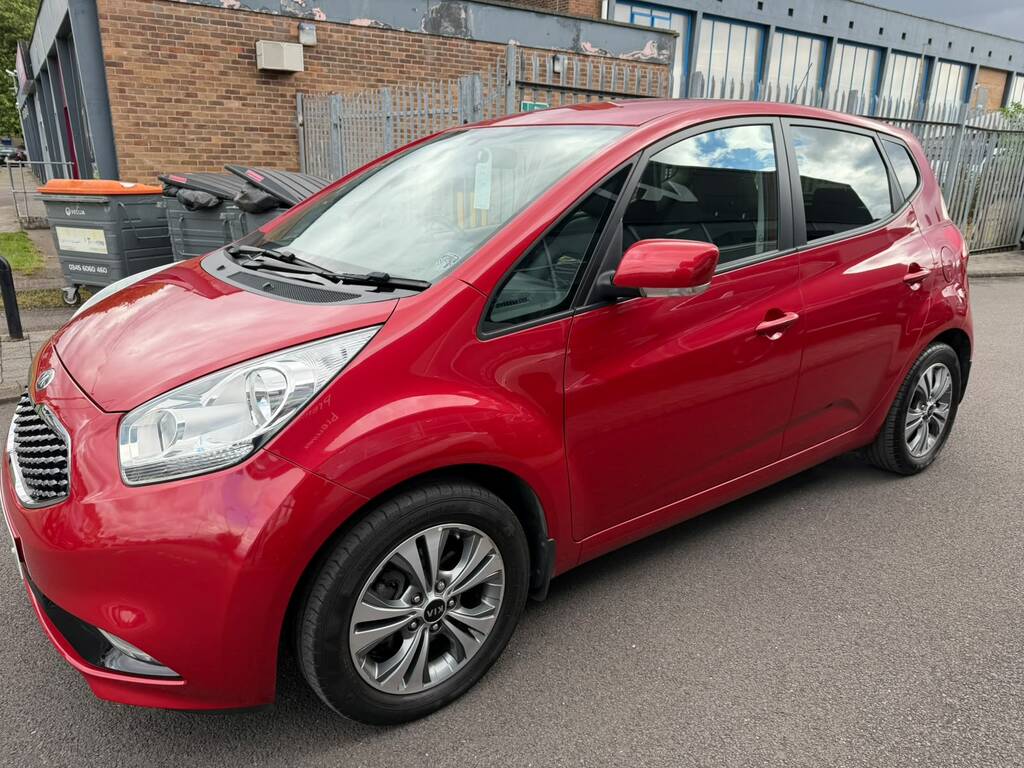 Kia Venga 1.6 3 Red #6