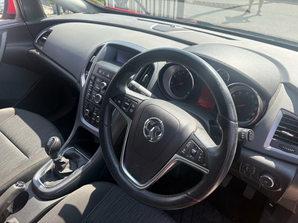 Vauxhall Astra GTC 2015 Vauxhall Astra Gtcnbsp1.4i Turbo Sport Euro Black #12