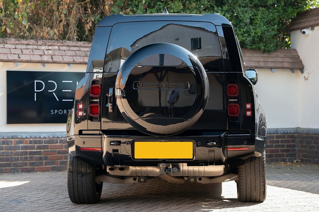 Land Rover Defender 110 D250 Mhev X-dynamic Se Black #5