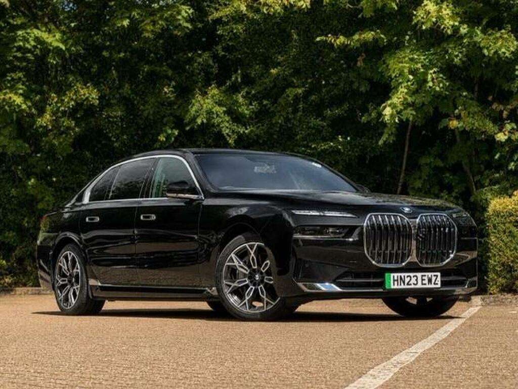 BMW i7 Saloon 60 105.7Kwh Excellence Pro Xdrive Black