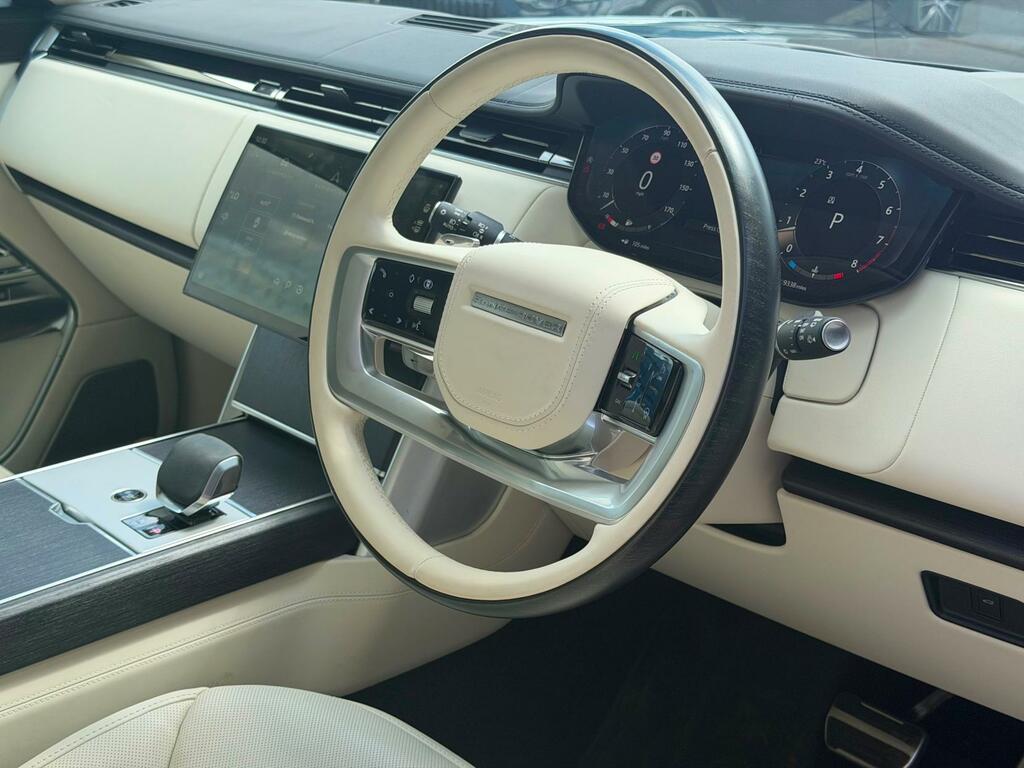 Land Rover Range Rover Autobiography Black #6