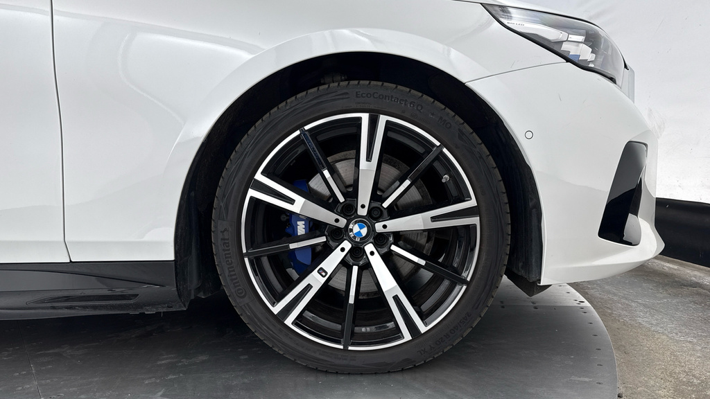 BMW 5 Series 520I M Sport Pro Black #14