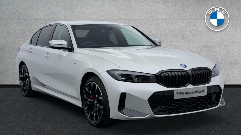 BMW 3 Series 330E M Sport Saloon White