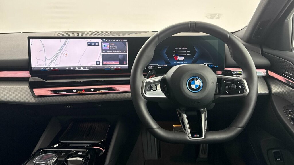 BMW 5 Series 530E M Sport Touring White #5