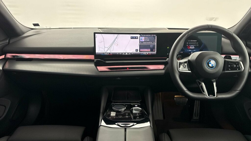 BMW 5 Series 530E M Sport Touring White #4