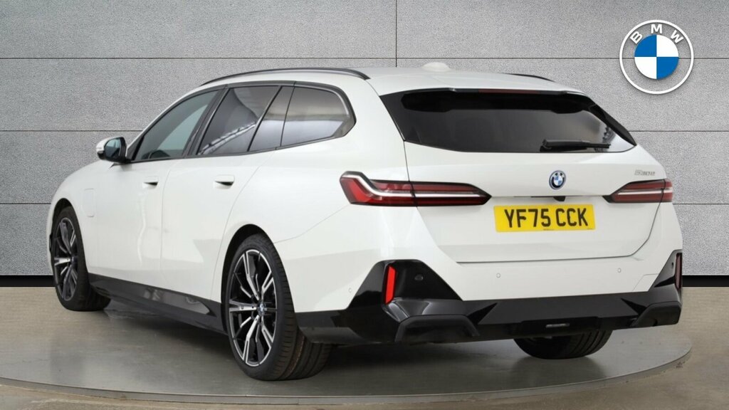BMW 5 Series 530E M Sport Touring White #2