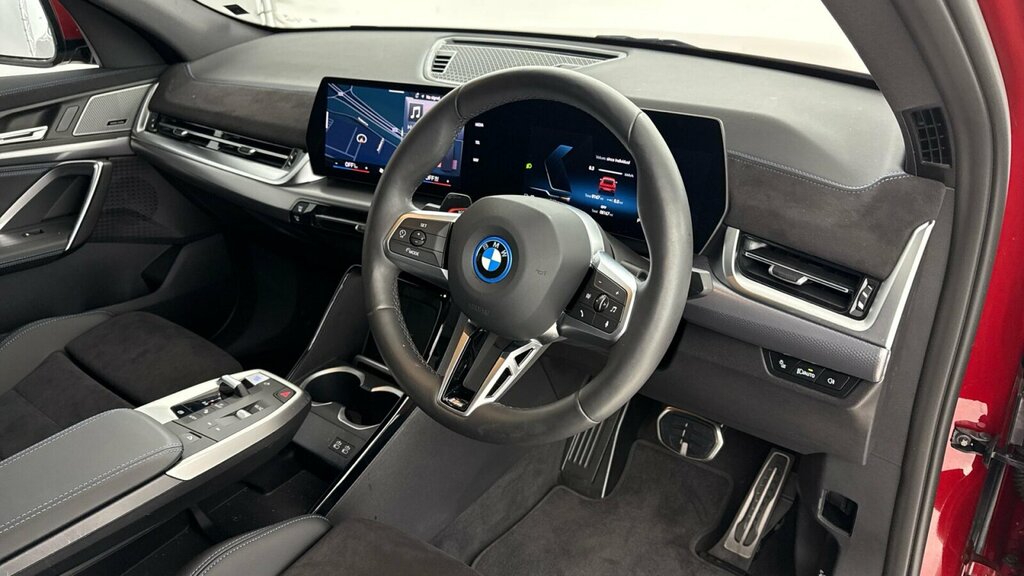 BMW iX2 Ix2 Edrive20 M Sport Red #6