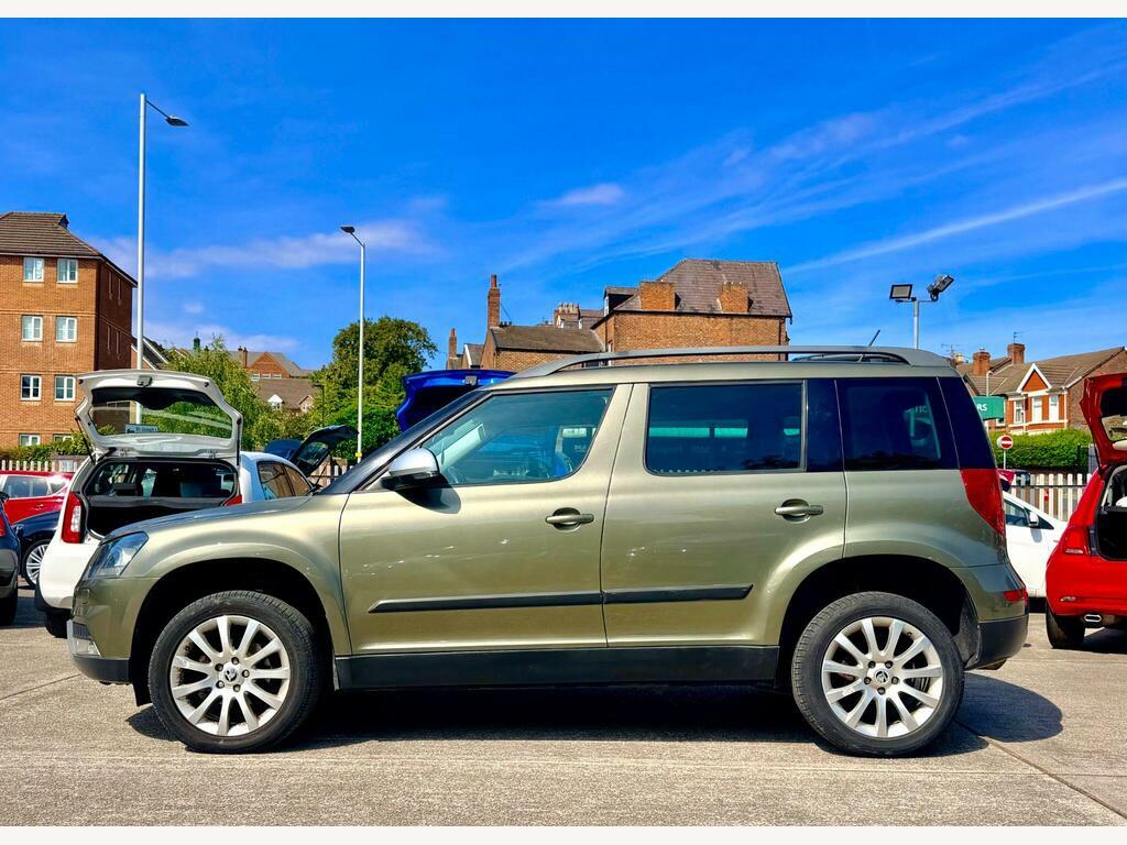 Skoda Yeti 2.0 Tdi Se Outdoor 4Wd Euro 5 Green