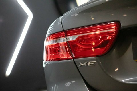 Jaguar XE D R-sport Euro 6 Ss 180 Ps Blue #78