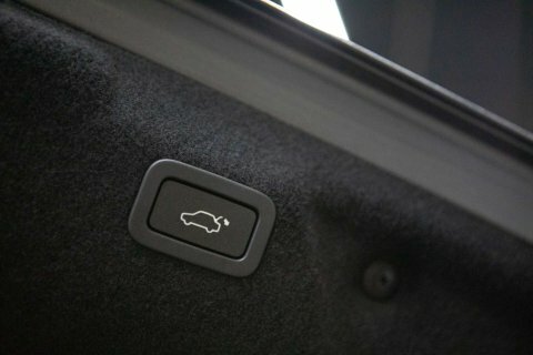 Jaguar XE D R-sport Euro 6 Ss 180 Ps Blue #81