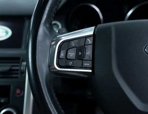 Land Rover Discovery Sport Se Tech White #37