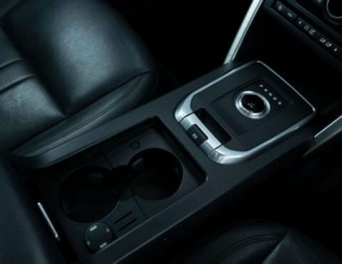 Land Rover Discovery Sport Se Tech White #48