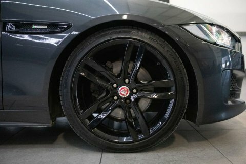 Jaguar XE 2.0D Prestige Saloon Euro 6 Ss Red #10