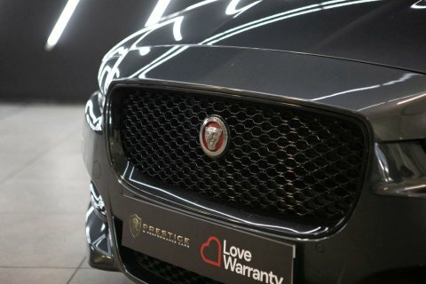 Jaguar XE 2.0D Prestige Saloon Euro 6 Ss Red #16