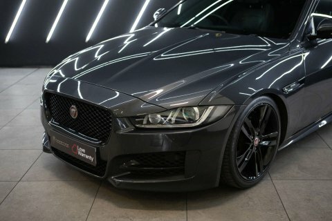 Jaguar XE 2.0D Prestige Saloon Euro 6 Ss Red #15