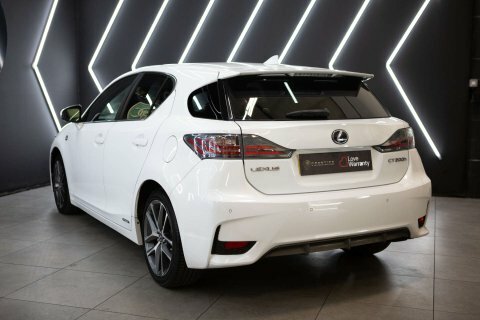 Lexus CT 1.8 200H F White #2