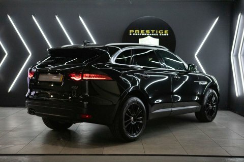 Jaguar F-Pace 2.0 D180 Portfolio OW66GLJ Black #4